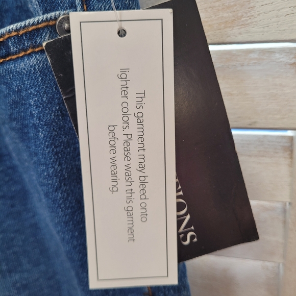 Curation Denim Capri Women's Size 14 - Picture 3 of 10